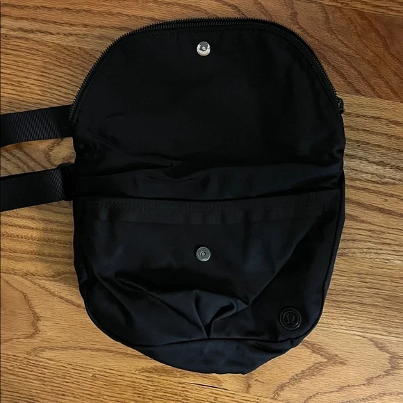 Lululemon Festival Bag - Picture 3 of 7